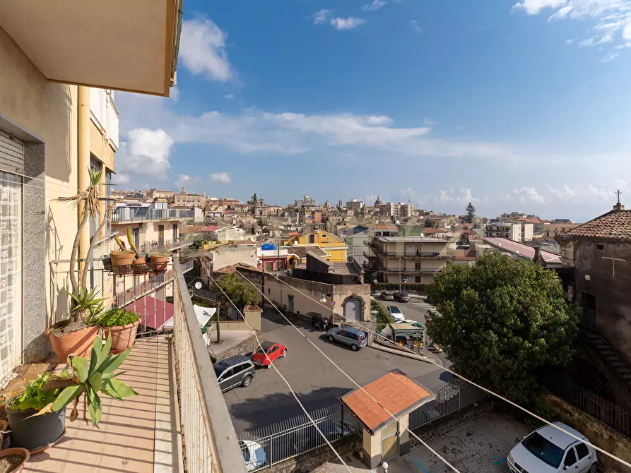 Immagine 15 di Quadrilocale in vendita  in Via San Martino 23 a Acireale