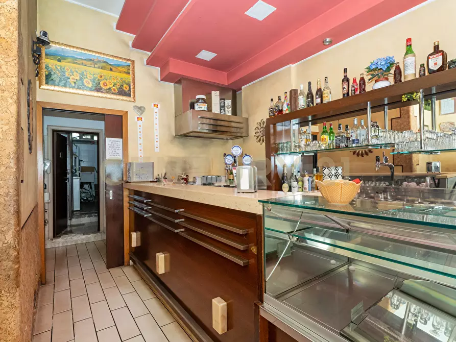 Immagine 16 di Bar / Ristorante in vendita  in Via Milo 10 a Catania