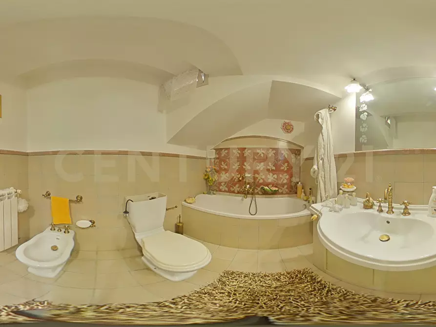 Immagine 79 di Appartamento in vendita  in Via Stazione 12 a Aci Castello