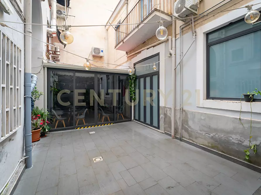 Immagine 25 di Bilocale in vendita  in corso delle province 84 a Catania