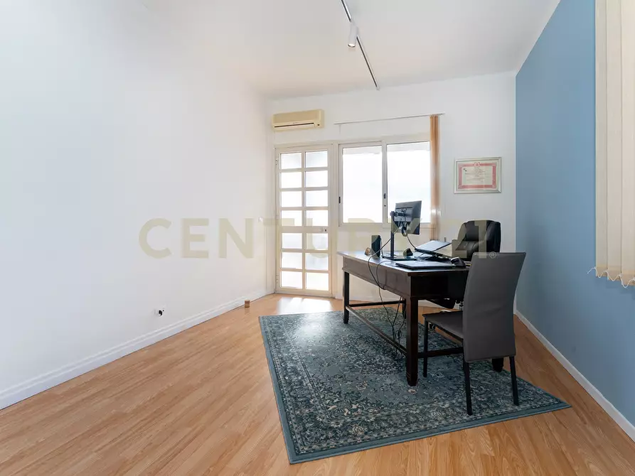 Immagine 52 di Attico in vendita  in Via Vincenzo Giuffrida 203 a Catania