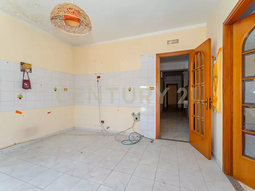 Immagine 39 di Palazzo in vendita  in Via Eraclea 82 a Lentini