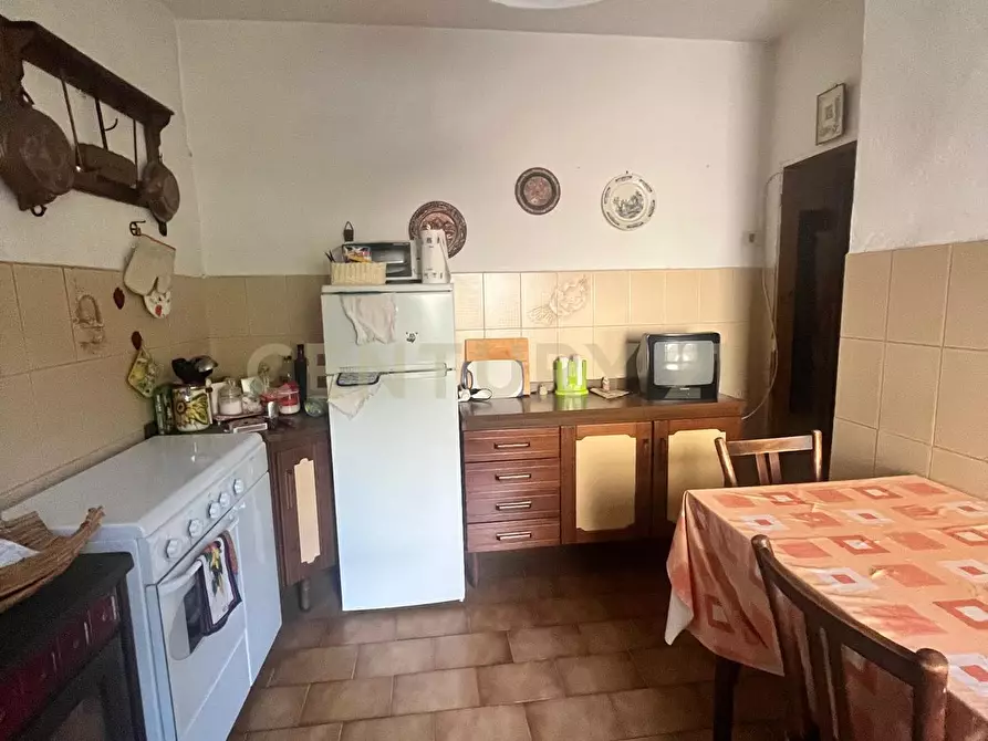 Immagine 5 di Quadrilocale in vendita  in Via Roma 13 a Semproniano