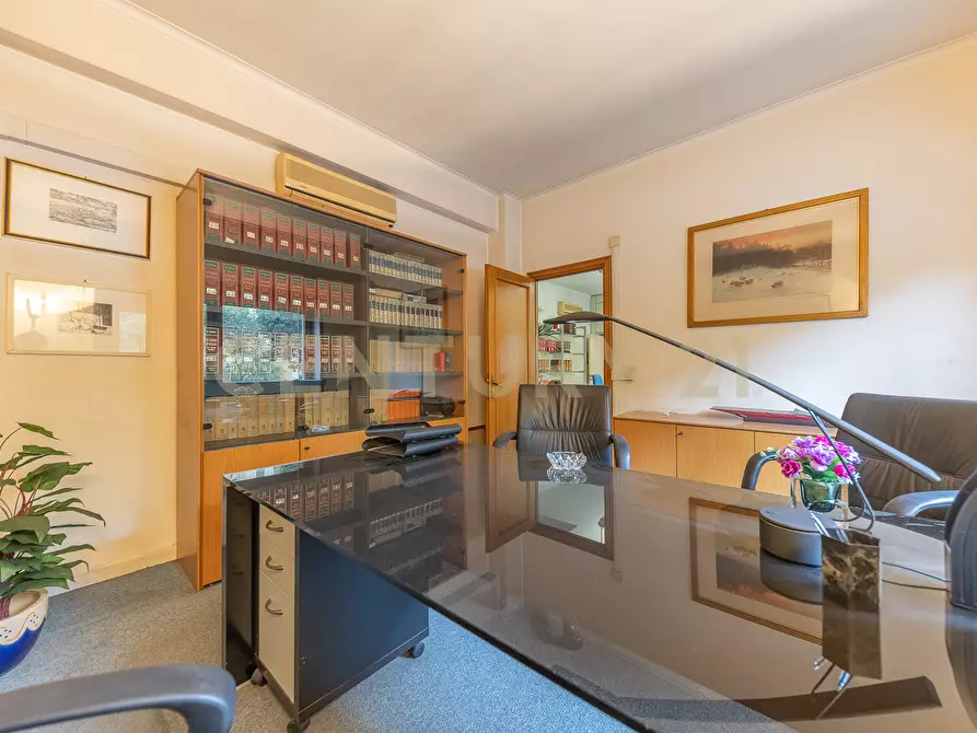 Immagine 28 di Quadrilocale in vendita  in Via Leon Pancaldo 26 a Roma