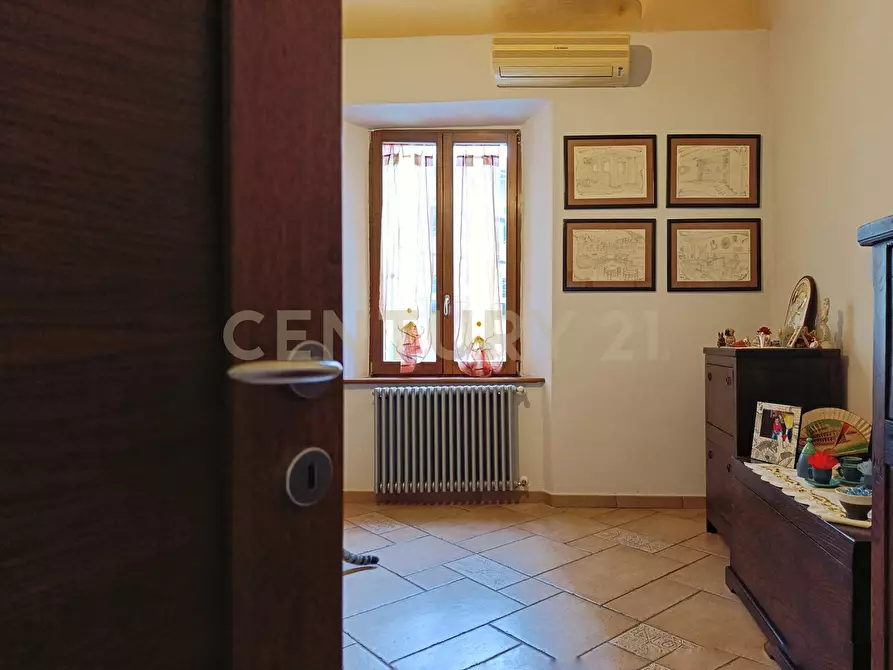 Immagine 24 di Pentalocale in vendita  in Via Gorizia a Abbadia San Salvatore