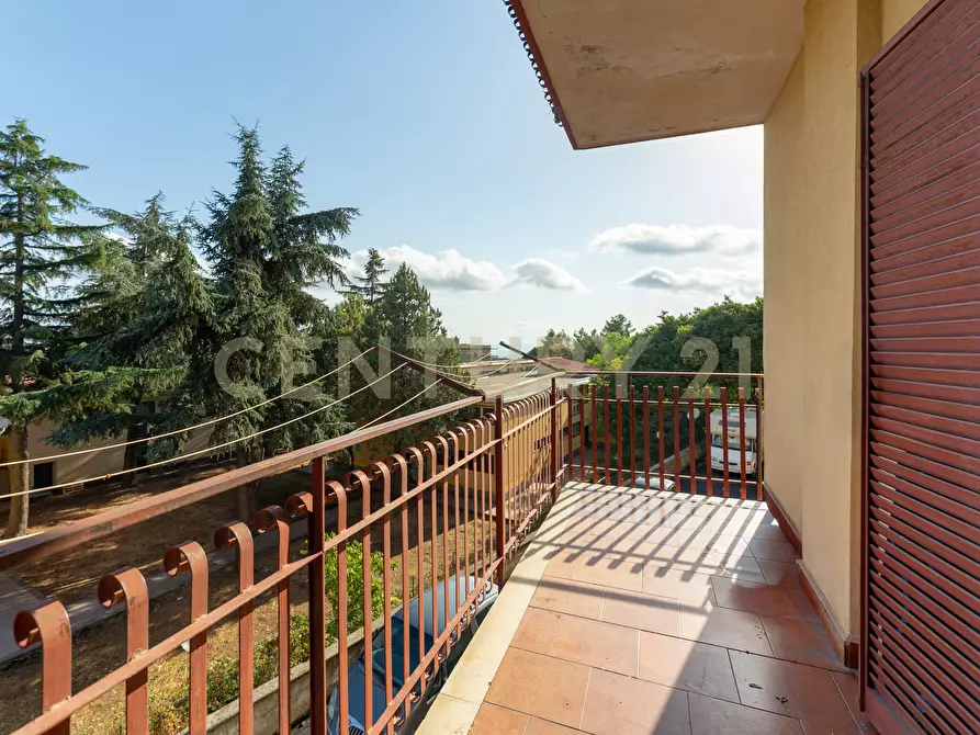 Immagine 36 di Pentalocale in vendita  in Via Cesare Battisti 34 a Belpasso