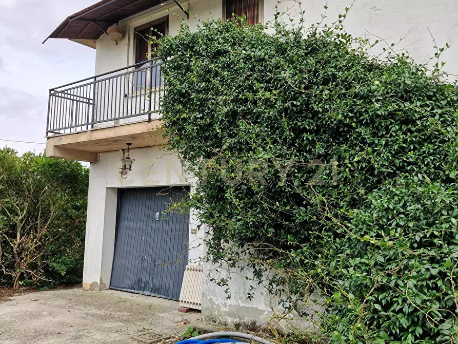 Immagine 2 di Casa indipendente in vendita  in via cavetto di mezzo 20 a Castelnovo Bariano