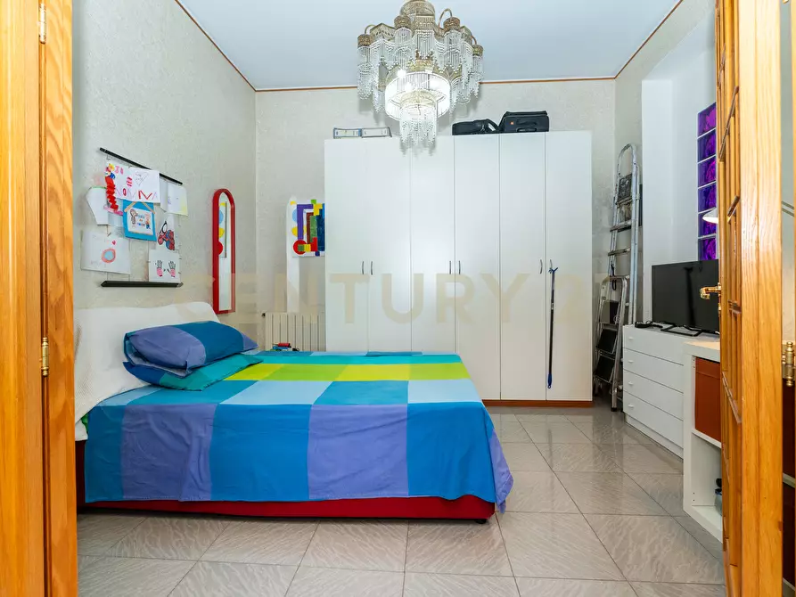 Immagine 22 di Pentalocale in vendita  in Via Salvatore Vigo 106 a Acireale