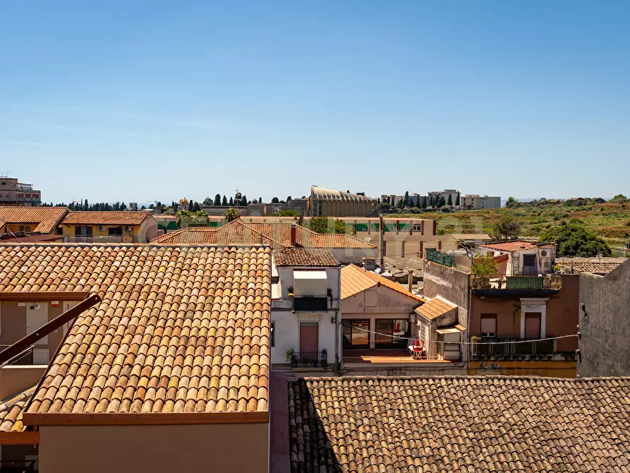 Immagine 27 di Quadrilocale in vendita  in Corso dei Mille 54 a Catania