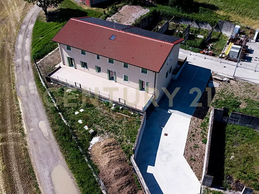Immagine 65 di Trilocale in vendita  in Via Toffanelle Nuove snc a Zevio