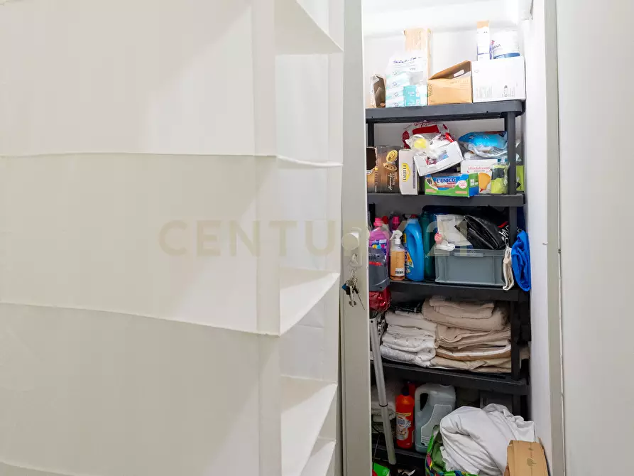 Immagine 22 di Bilocale in vendita  in Via Calì 17 a Catania