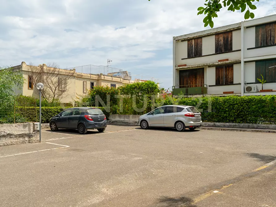 Immagine 9 di Pentalocale in vendita  in Via della Grotta 2 a Augusta