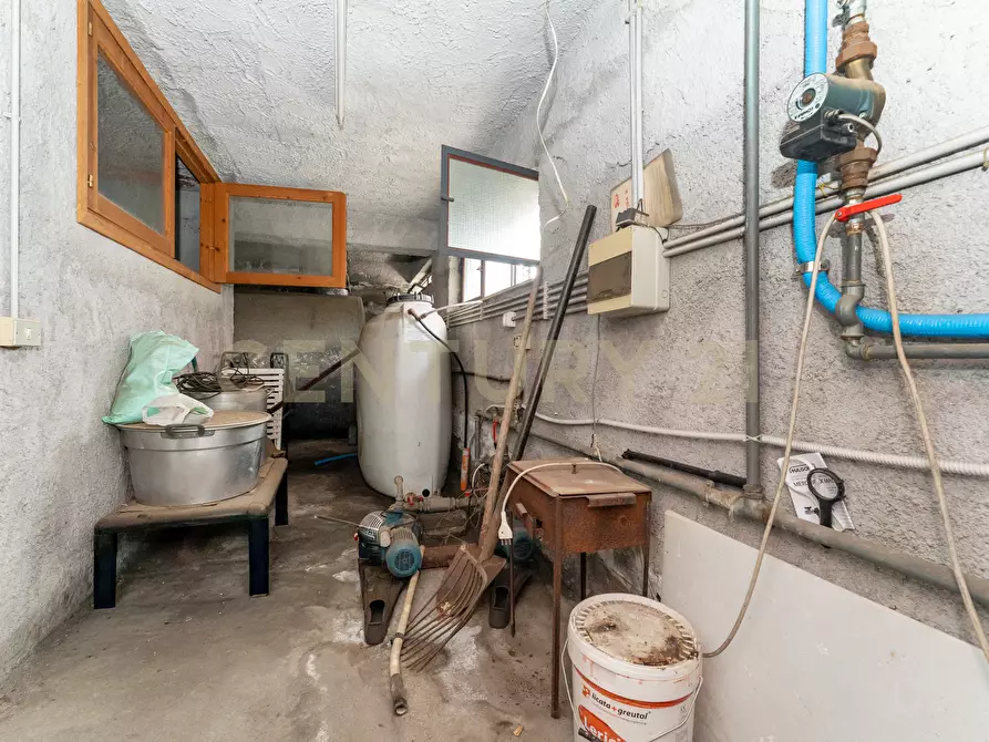 Immagine 75 di Villa in vendita  in Via Carmelina Naselli 51 a Catania