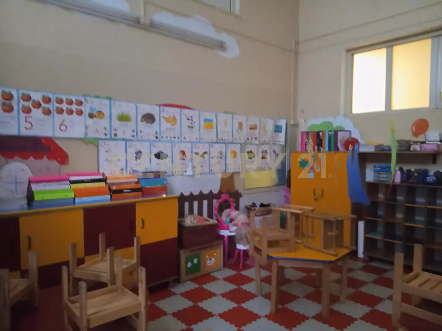 Immagine 13 di Ufficio in vendita  in Via Nazionale 51 a Camporotondo Etneo