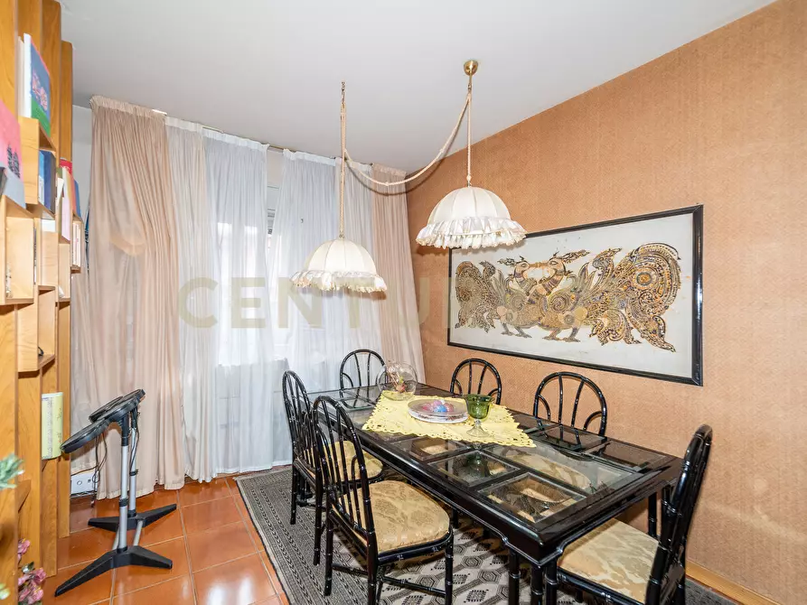 Immagine 11 di Quadrilocale in vendita  in Via Teseo a Catania