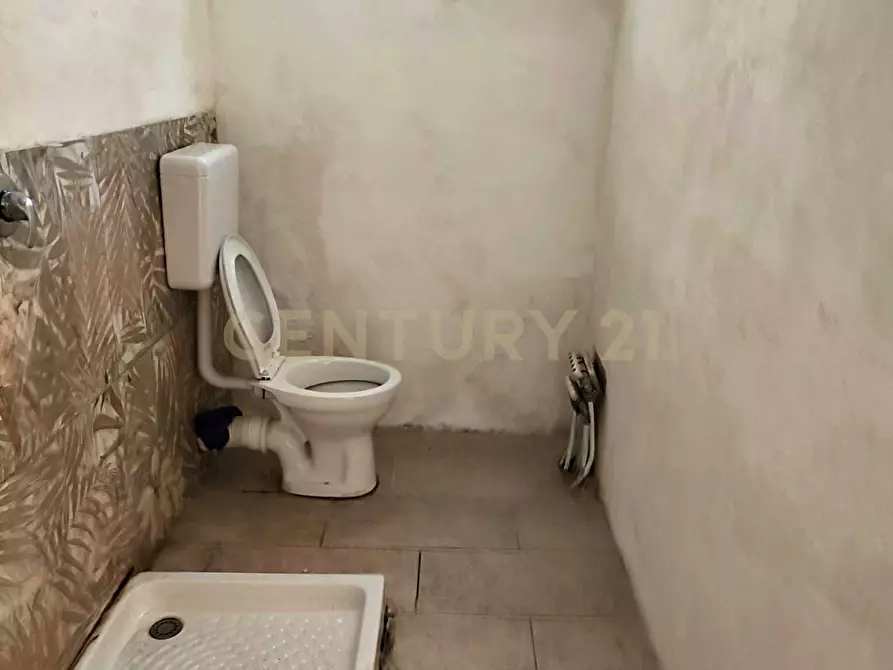 Immagine 45 di Palazzo in vendita  in Via Rione Sofia 6 a Carini