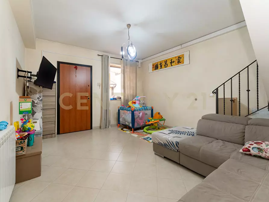 Immagine 25 di Villa in vendita  in Via Emanuela Setticarraro 59 a Belpasso