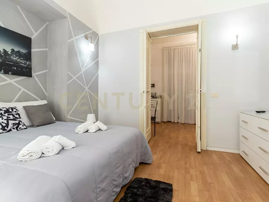 Immagine 25 di Bilocale in vendita  in Via Grimaldi 68 a Catania