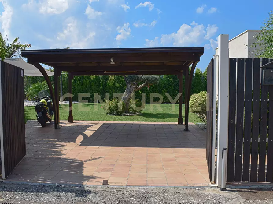 Immagine 31 di Villa in vendita  in Contrada Gisira 2/A a Augusta