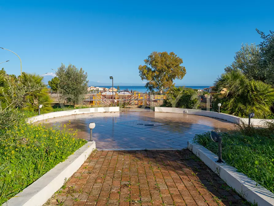 Immagine 27 di Bar / Ristorante in vendita  in Via Del Mare SNC a Augusta