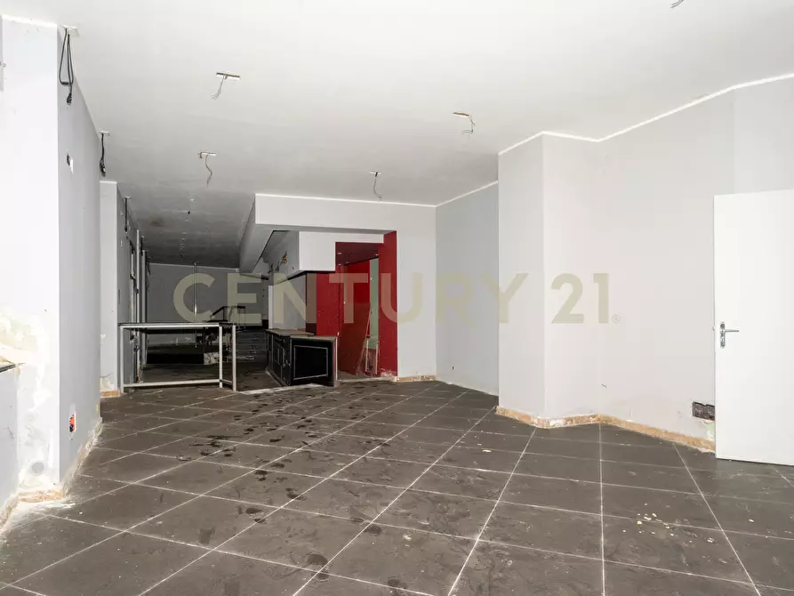 Immagine 36 di Attività commerciale in vendita  in Via Paolo Lopis 19/M a Catania