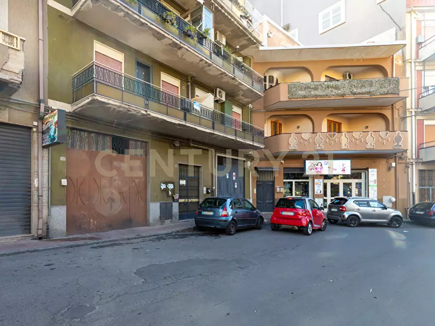 Immagine 1 di Quadrilocale in vendita  in Via Catania 310 a Adrano