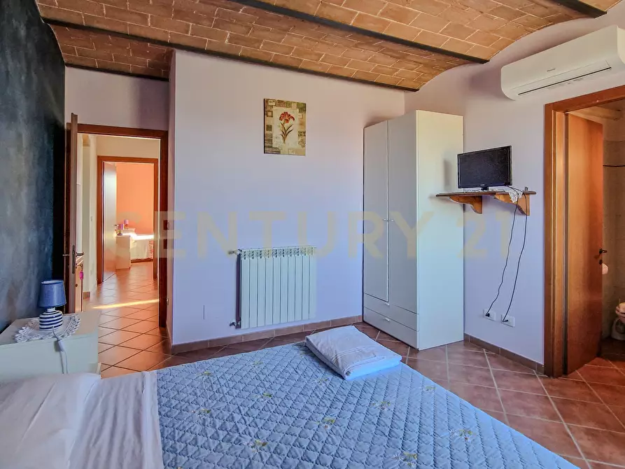 Immagine 43 di Rustico / casale in vendita  in Loc. Poderi di Montemerano a Manciano