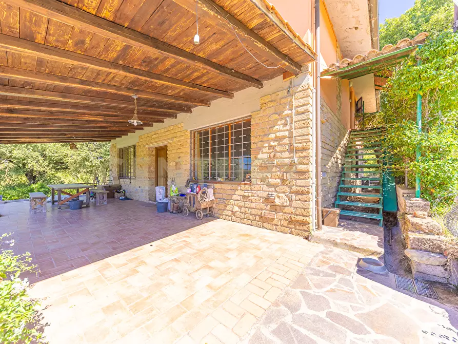 Immagine 15 di Rustico / casale in vendita  in località san quirichello a Barbarano Romano