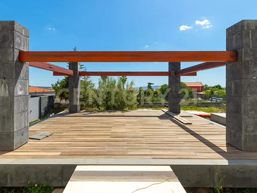 Immagine 24 di Villa in vendita  in SS284 a Adrano