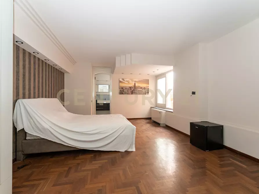 Immagine 69 di Villa in vendita  in Via Ingegnere 130 a Catania