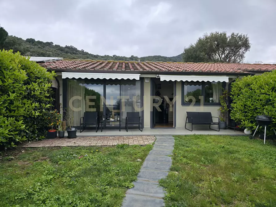 Immagine 28 di Casa trifamiliare in vendita  in Via della Vigna a Castiglione Della Pescaia