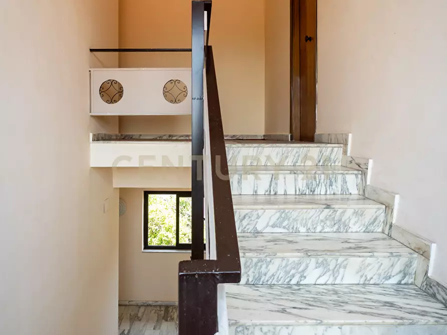 Immagine 42 di Loft/Open space in vendita  in Via Madonna delle Lacrime 64 a San Giovanni La Punta