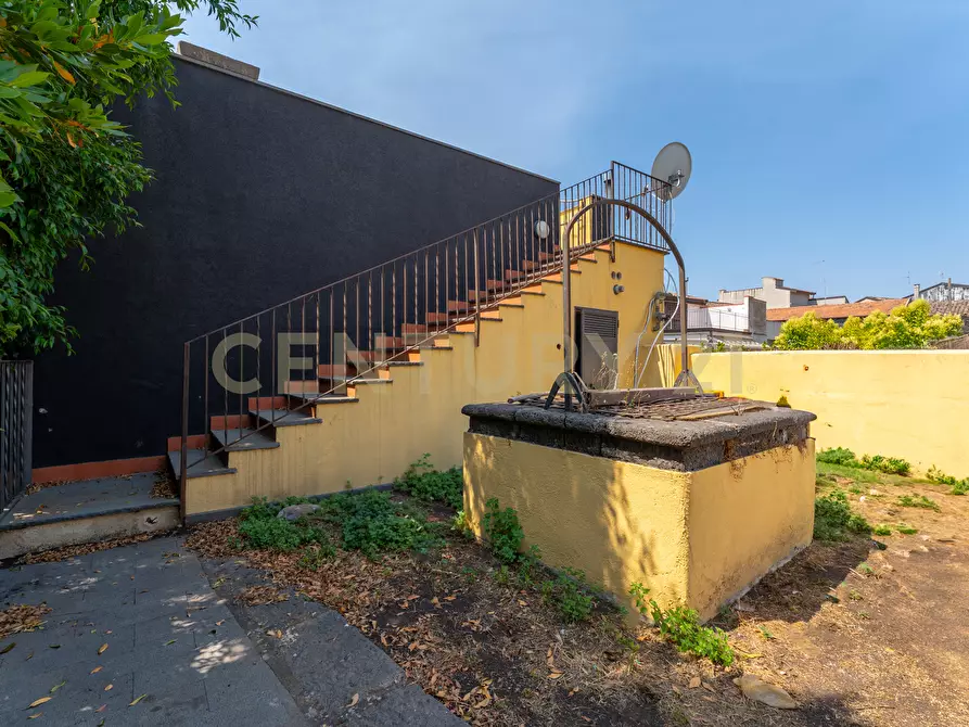 Immagine 30 di Casa indipendente in vendita  in Via Giuseppe Garibaldi 68 a Nicolosi