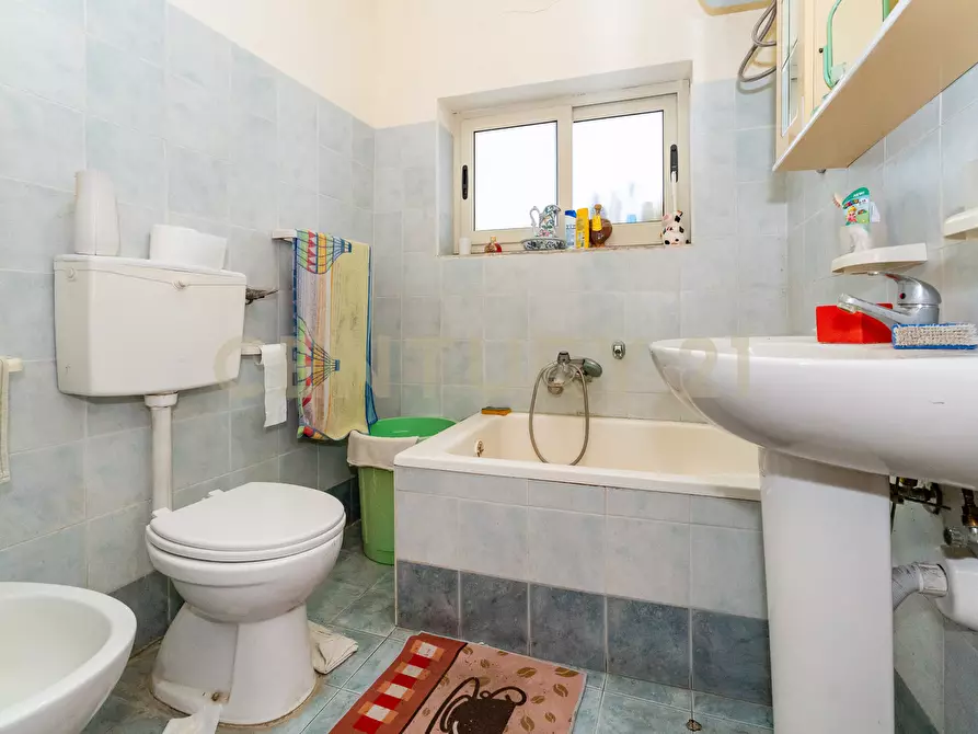 Immagine 17 di Quadrilocale in vendita  in Via Timoleone 113 a Catania