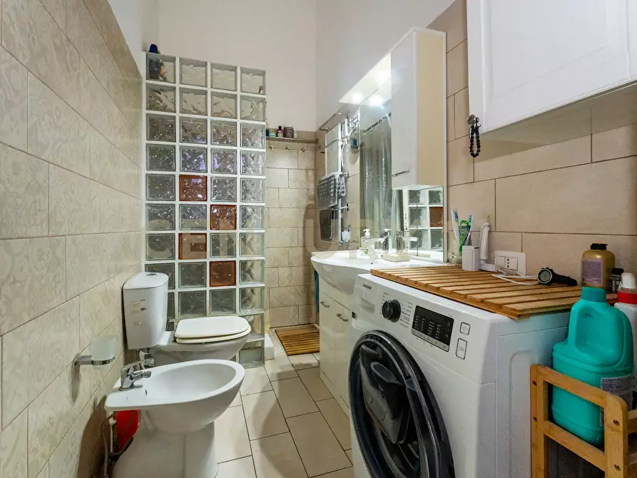 Immagine 7 di Trilocale in vendita  in Via Laurini 21 a Catania