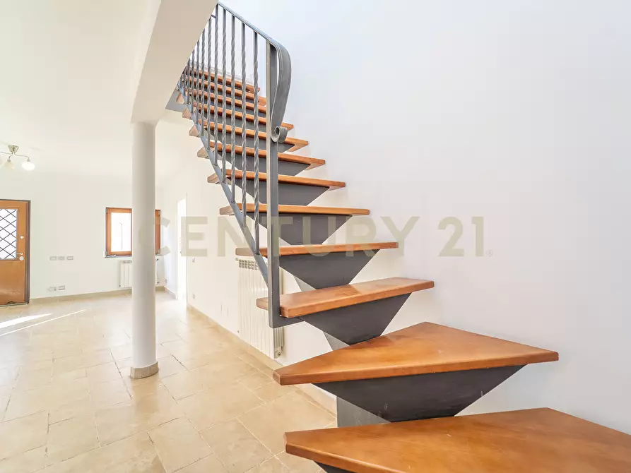 Immagine 19 di Casa bifamiliare in vendita  in Via Appia Nuova 17 a Albano Laziale