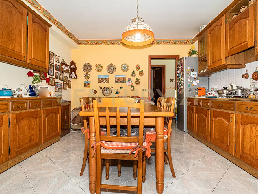 Immagine 19 di Appartamento in vendita  in Via Finocchiari 102 a Aci Catena