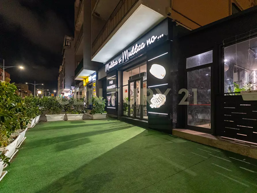 Immagine 5 di Attività commerciale in vendita  in Corso Indipendenza 131 a Catania