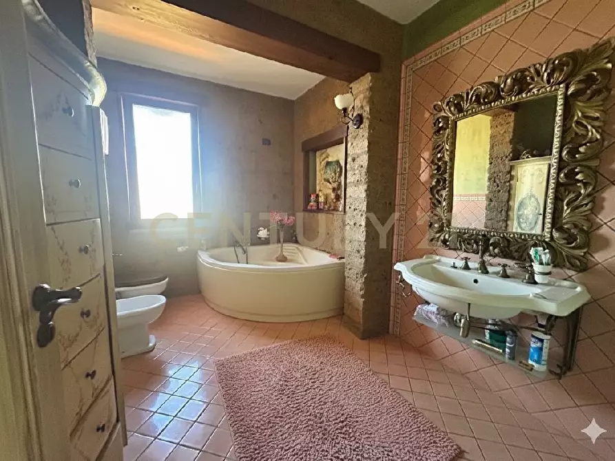 Immagine 12 di Villa in vendita  in Via Mandarino a Porto Empedocle