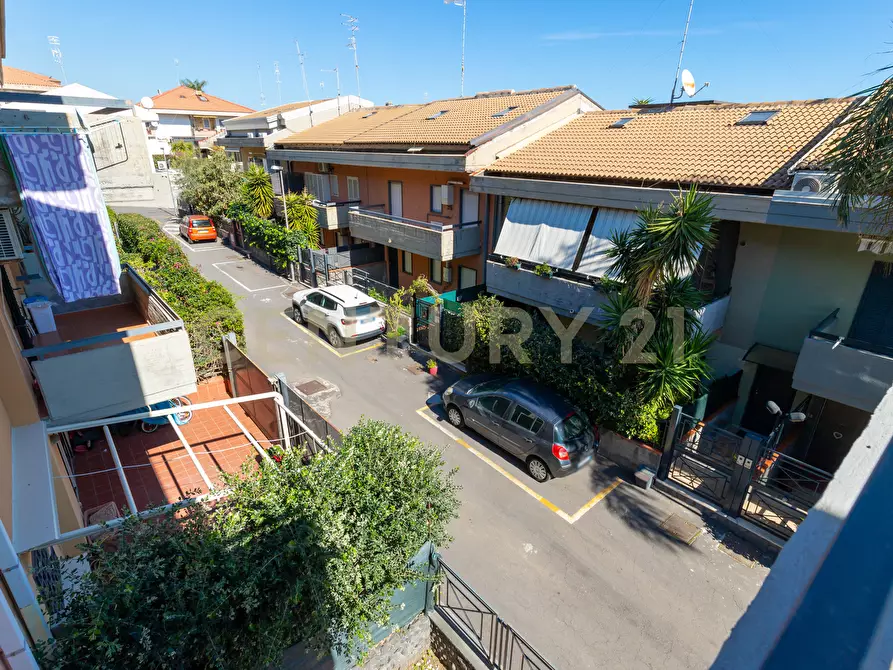Immagine 25 di Quadrilocale in affitto  in Via Vampolieri 34 a Aci Catena