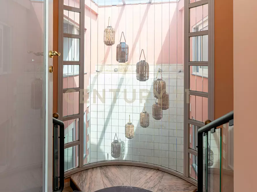 Immagine 79 di Villa in vendita  in Via Ingegnere 130 a Catania