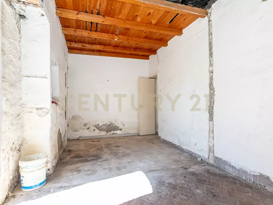 Immagine 14 di Casa indipendente in vendita  in Via Duca di Massa 17/19 a Aci Castello