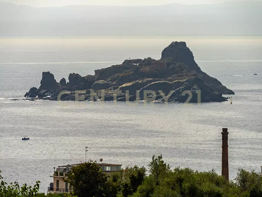 Immagine 95 di Villa in vendita  in Via dei Maceratoi 4 a Acireale