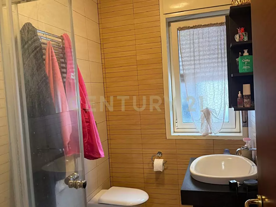 Immagine 9 di Quadrilocale in vendita  in Via Sebastiano Catania 325 a Misterbianco