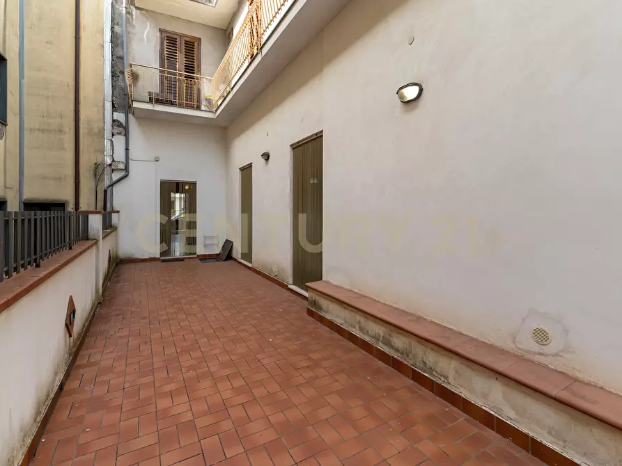 Immagine 6 di Casa indipendente in vendita  in Via Monte Grappa 8 a Zafferana Etnea