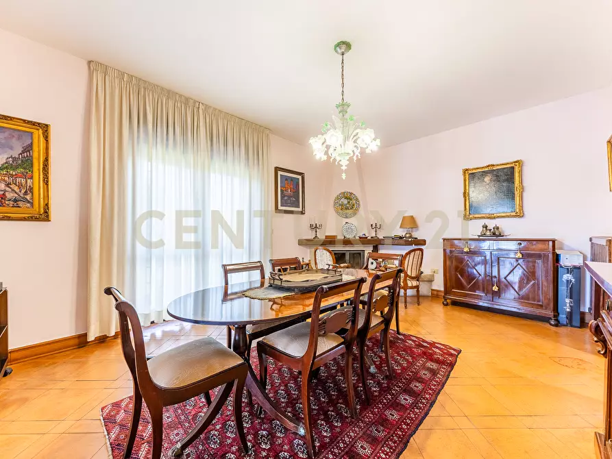 Immagine 1 di Casa indipendente in vendita  in Via Giovanni Canestrini 20 a Roma