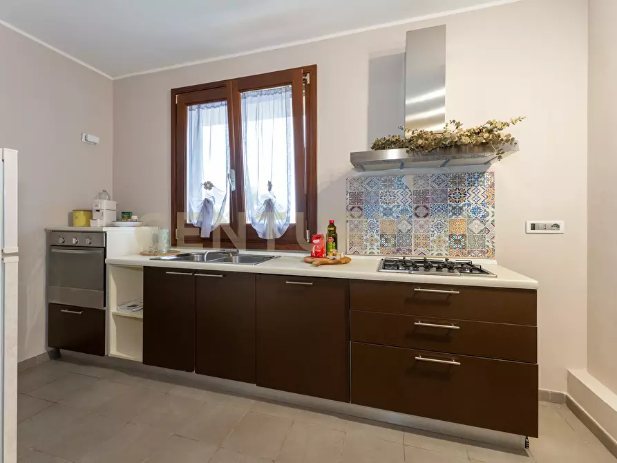 Immagine 65 di Villa in vendita  a Augusta