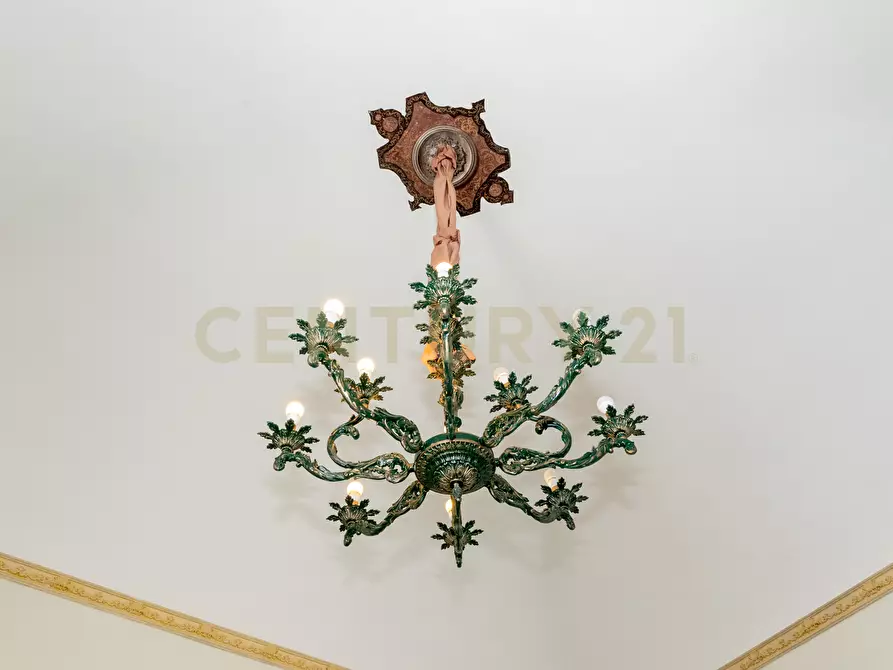 Immagine 14 di Casa indipendente in vendita  in Via Giuseppe Garibaldi 68 a Nicolosi