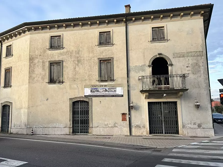 Immagine 7 di Bilocale in vendita  in Via C. Battisti 67 a Colognola Ai Colli