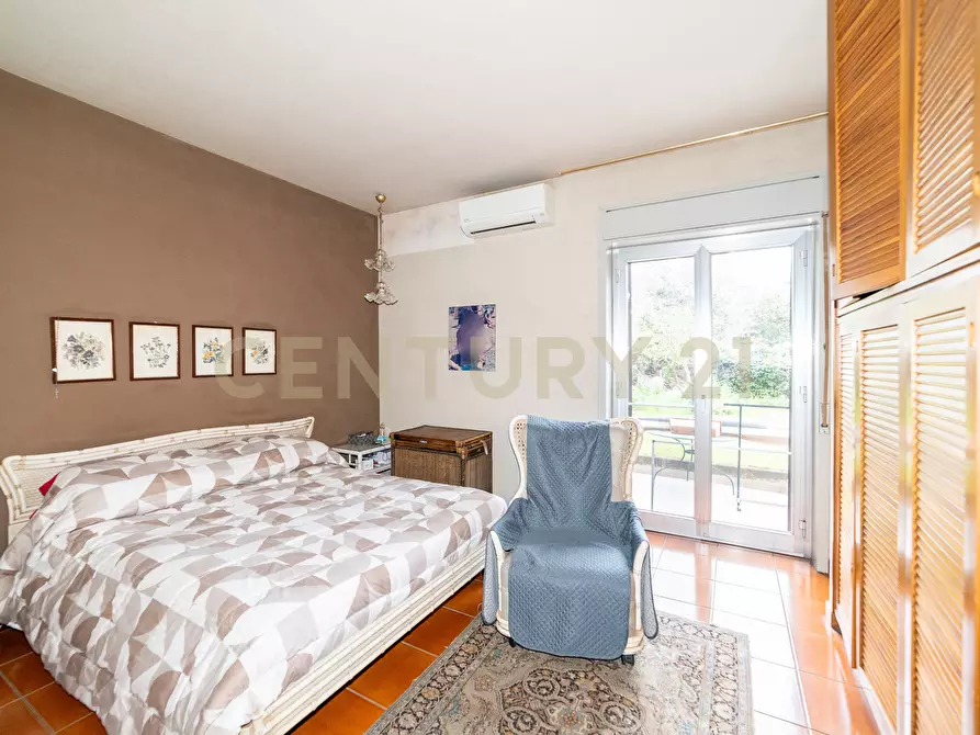 Immagine 15 di Quadrilocale in vendita  in Via Teseo a Catania